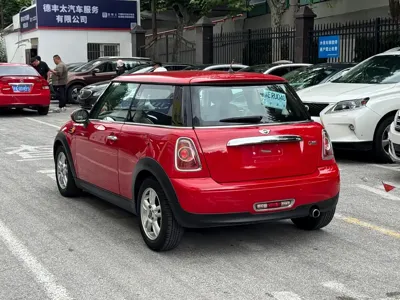 MINI MINI 2013, 59000 км, за 38800 CNY