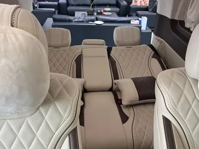 Mercedes-Benz V-Class 2020, 115000 км, за 298000 CNY - фото 16