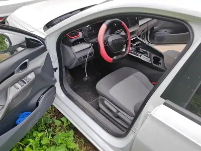 Baojun RC-5 2021, 14500 км, за 39100 CNY - фото 9