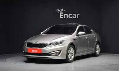 Kia K5 · 2013 год