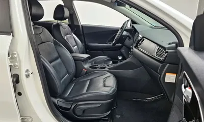 Kia Niro 2017, 110027 км, за 14200000 KRW - фото 11