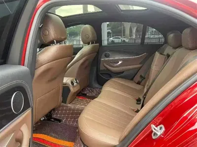 Mercedes-Benz E-Class (Import) 2022, 60000 км, за 188000 CNY - фото 9