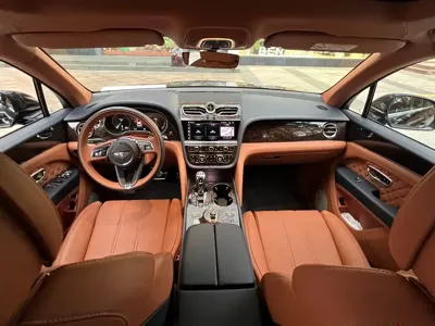 Bentley Bentayga 2021, 18000 км, за 1758000 CNY - фото 5