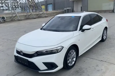 Honda Civic · 2022 год