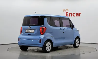 Kia Ray 2014, 61428 км, за 6500000 KRW