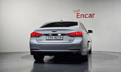 Hyundai Genesis 2015, 104264 км, за 13000000 KRW