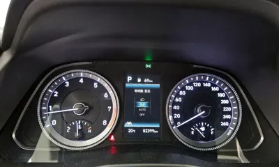 Hyundai Sonata 2022, 82399 км, за 99990000 KRW - фото 8