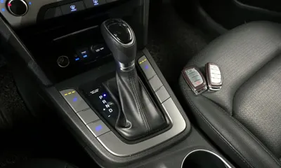 Hyundai Avante 2018, 107808 км, за 8500000 KRW - фото 9