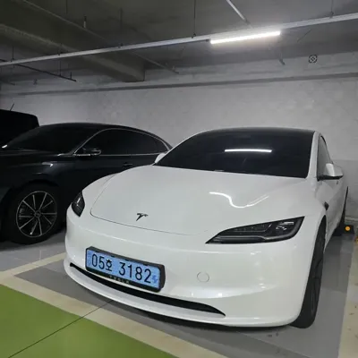 Tesla Model 3 · 2025 год