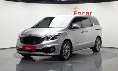 Kia Canival · 2017 год