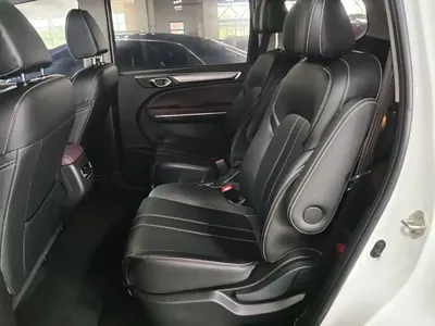 GAC Motor Trumpchi M6 2023, 5800 км, за 84400 CNY - фото 17