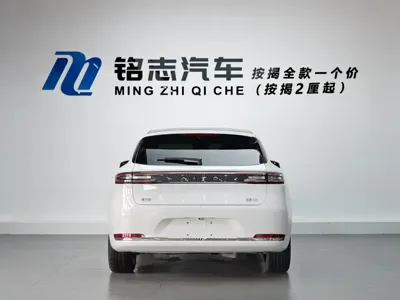 AITO 问界 AITO M5 2025, 13899 км, за 172800 CNY - фото 8