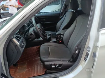 BMW 3 Series 2016, 104400 км, за 61854.72 CNY - фото 16
