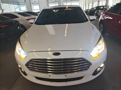 Ford Escort 2019, 59500 км, за 32200 CNY