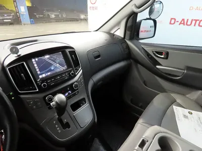 Hyundai Starex 2017, 122769 км, за 12800000 KRW - фото 13