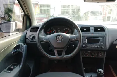 Volkswagen Polo 2016, 161100 км, за 28178.19 CNY - фото 13