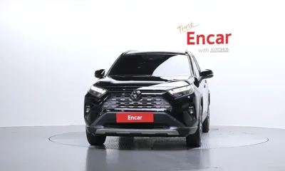 Toyota RAV4 2025, 5068 км, за 47400000 KRW