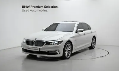 BMW 5-Series · 2018 год