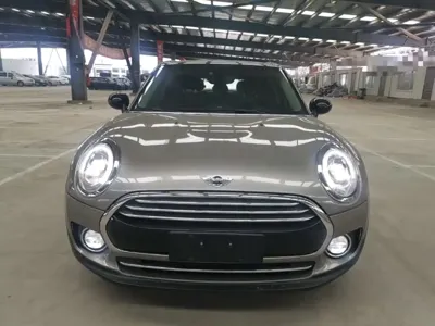 MINI Mini Clubman 2018, 89800 км, за 87300 CNY - фото 3