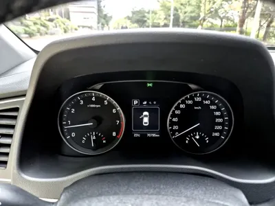 Hyundai Avante 2016, 70766 км, за 10500000 KRW - фото 15