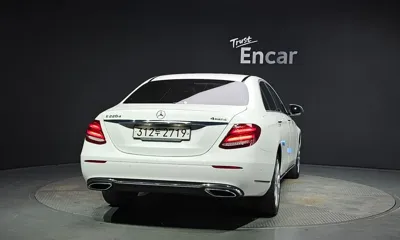 Mercedes-Benz E-Class 2020, 115651 км, за 25300000 KRW