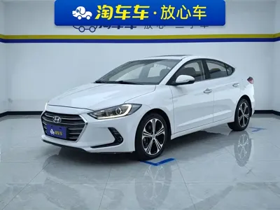 Hyundai Elantra · 2018 год