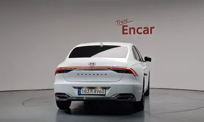 Hyundai Grandeur 2023, 49046 км, за 27200000 KRW