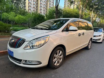 Buick GL8 · 2015 год