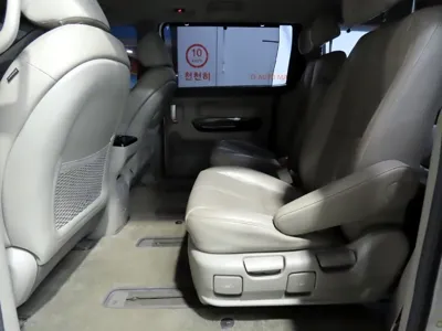 Kia Canival 2017, 157534 км, за 12200000 KRW - фото 7