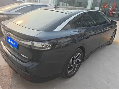 Volkswagen ID.7 VIZZION 2023, 36500 км, за 116000 CNY