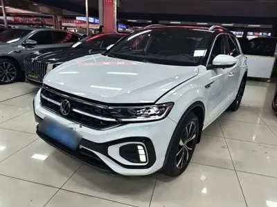 Volkswagen T-Roc · 2024 год