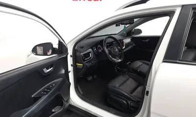 Kia Stonic 2018, 135931 км, за 9700000 KRW - фото 10