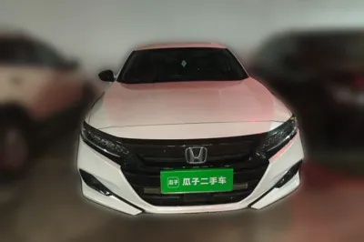Honda Accord 2022, 34000 км, за 128134.92 CNY - фото 2