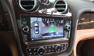 Bentley Bentayga 2017, 78371 км, за 88990000 KRW - фото 15
