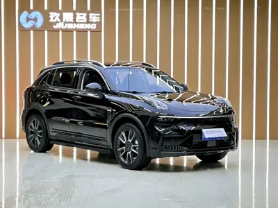 Lynk & Co 01 2024, 17000 км, за 86800 CNY