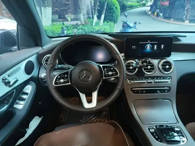 Mercedes-Benz GLC 2021, 48600 км, за 190700 CNY - фото 3