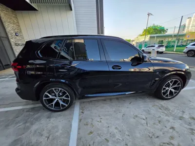 BMW X5 2026, 5000 км, за 87790000 KRW