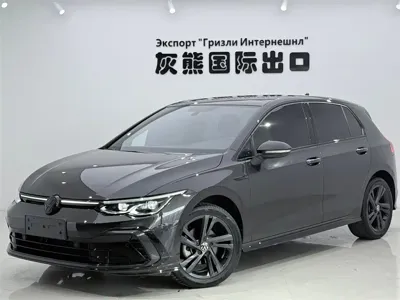 Volkswagen Golf · 2023 год