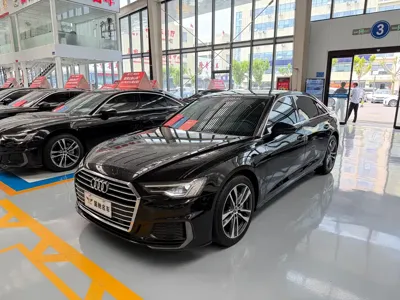 Audi A6L · 2022 год