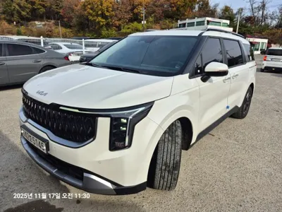 Kia Canival · 2025 год