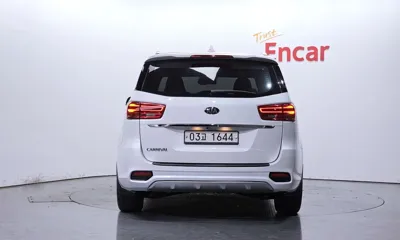 Kia Canival 2019, 177835 км, за 12490000 KRW