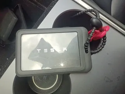 Tesla Model Y 2023, 54000 км, за 159400 CNY - фото 9