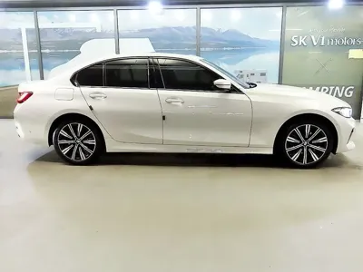 BMW 3-Series 2025, 5211 км, за 44300000 KRW