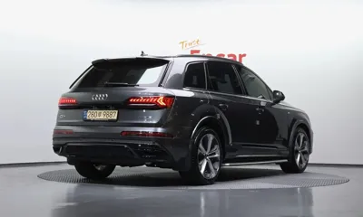 Audi Q7 2022, 105724 км, за 53900000 KRW - фото 2