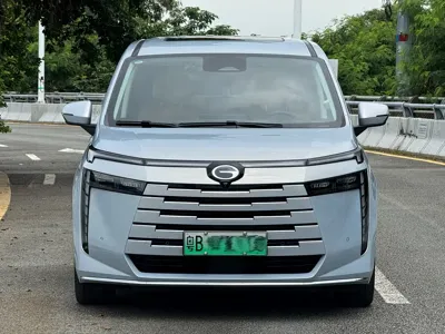 GAC Motor 传祺E8 PHEV 2024, 12000 км, за 139800 CNY