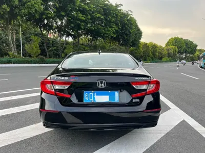 Honda Accord 2019, 70000 км, за 73800 CNY - фото 5