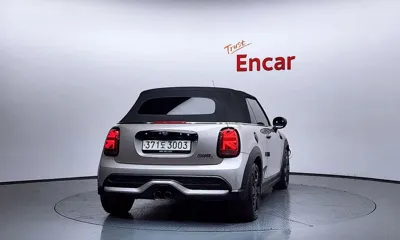 MINI Cooper Convertible 2023, 30912 км, за 30000000 KRW - фото 4