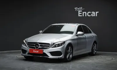 Mercedes-Benz C-Class · 2017 год