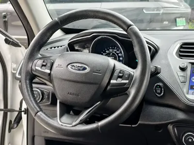 Ford Escort 2020, 60000 км, за 33800 CNY - фото 43