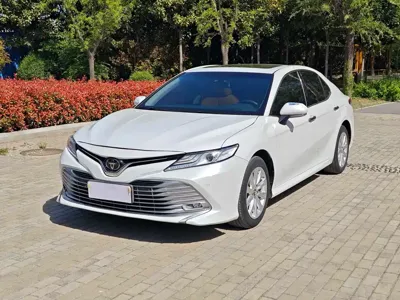 Toyota Camry 2021, 50000 км, за 91000 CNY - фото 2